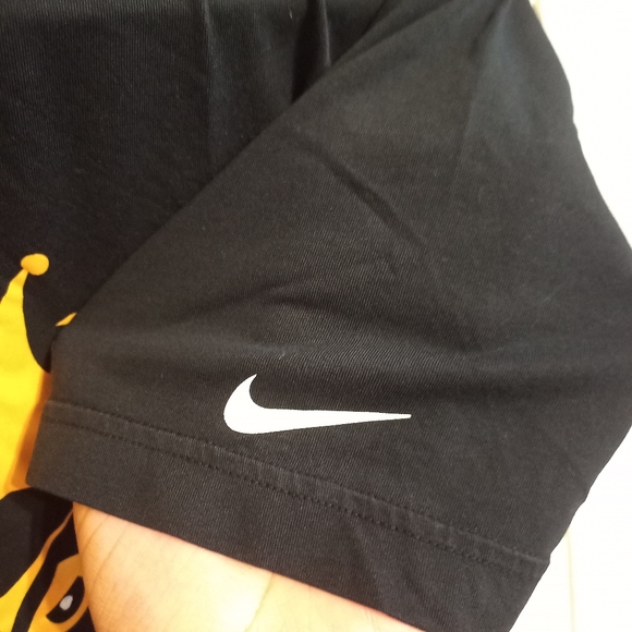 Nike lebron lion tee size med - Picture 3 of 4
